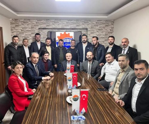 Bafra Genç işadamlarına Erhan Usta’dan ziyaret 