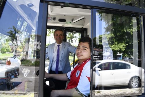 BÜYÜKŞEHİR HAYALİNİ GERÇEKLEŞTİRDİ