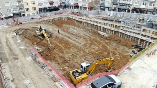 İLKADIM’DA OTOPARK SORUNUNA NEŞTER