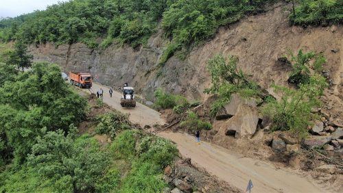 BÜYÜKŞEHİR TEYAKKUZDA