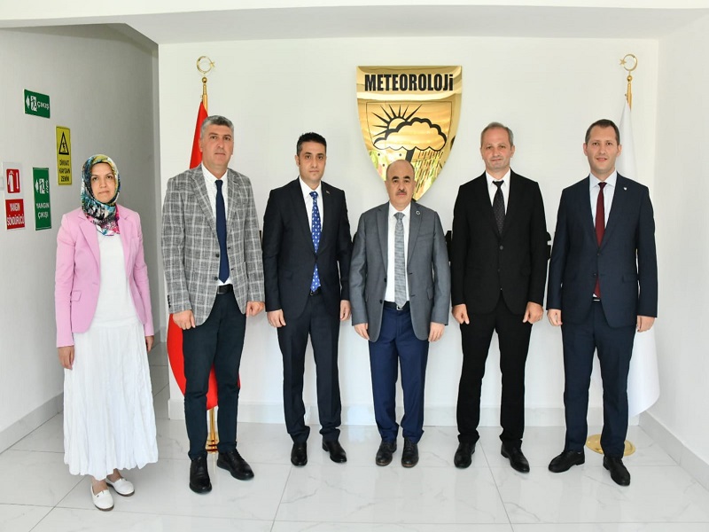 “Vatandaşlarımızdan Rüzgârlı Havalarda Denize Girmemelerini Önemle İstirham Ediyorum”