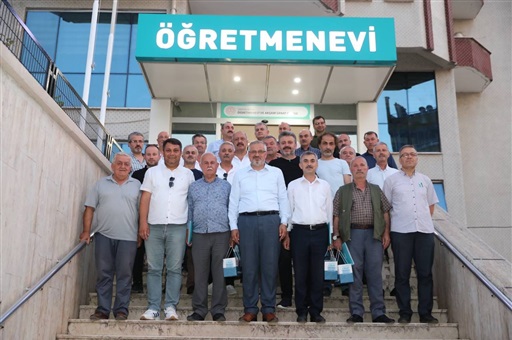 BAŞKAN KILIÇ: “MUHTARLARIMIZ BİZİM UÇ BEYLERİMİZDİR”