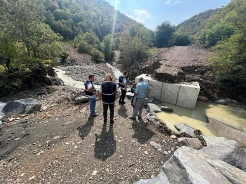 Atakum’da selin izleri siliniyor 