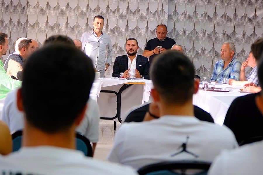 Bafraspor’da Gökhan Göz’ün Başkanlığında Taşlar Yerine Oturuyor 