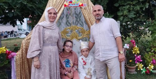 Ömer Faruk Erkekliğe adımını attı