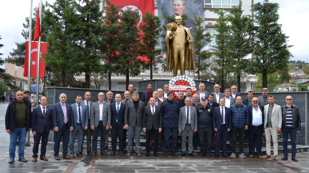 ALAÇAM’DA MUHTARLAR GÜNÜ KUTLANDI