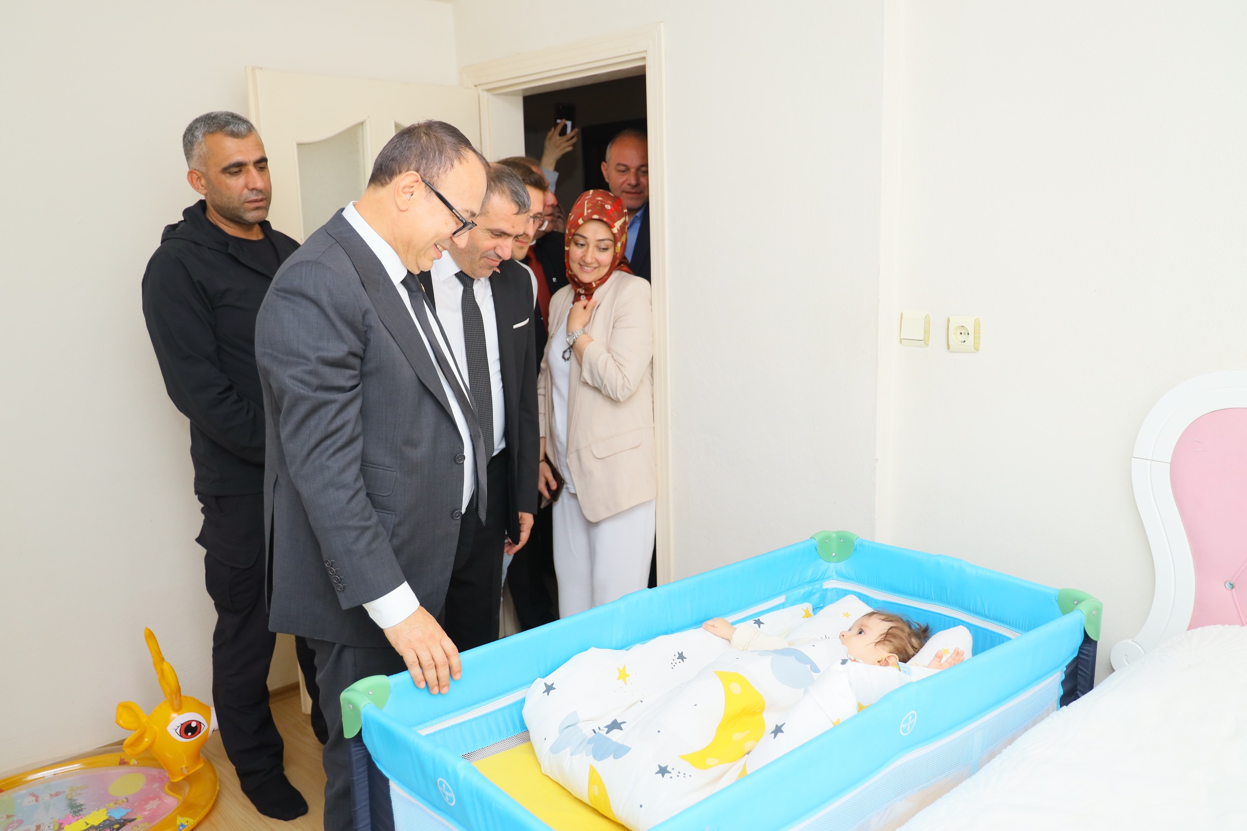 Topsakal, Havva Bebeğimizin Sağlığı için Tüm İmkânlarımızı Kullanacağız