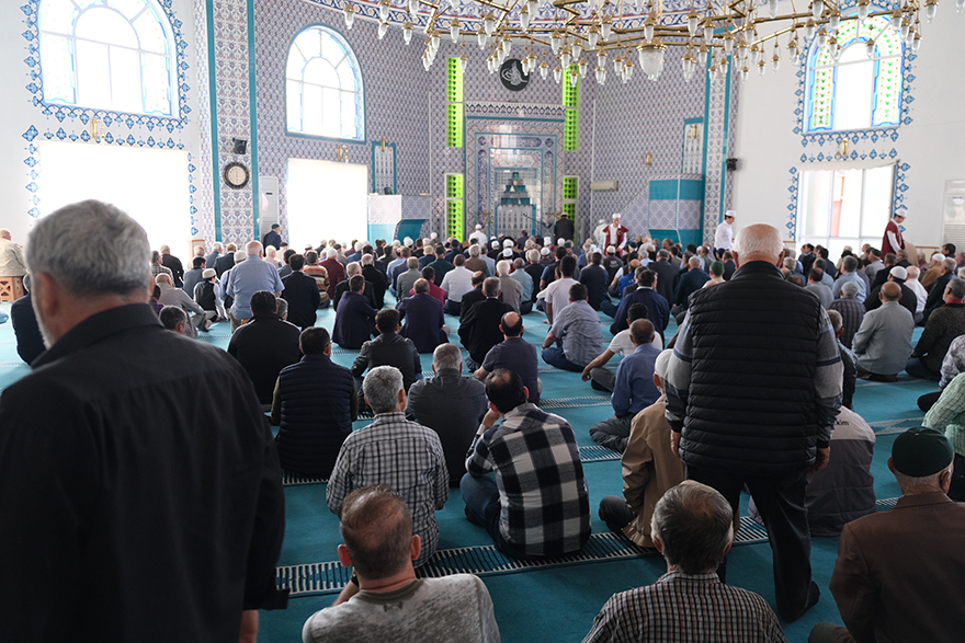 Bafra’da Cumhuriyet Bayramının 100. Yılında Şehitler İçin Kur’an-ı Kerim Tilaveti ve Hatim Duası