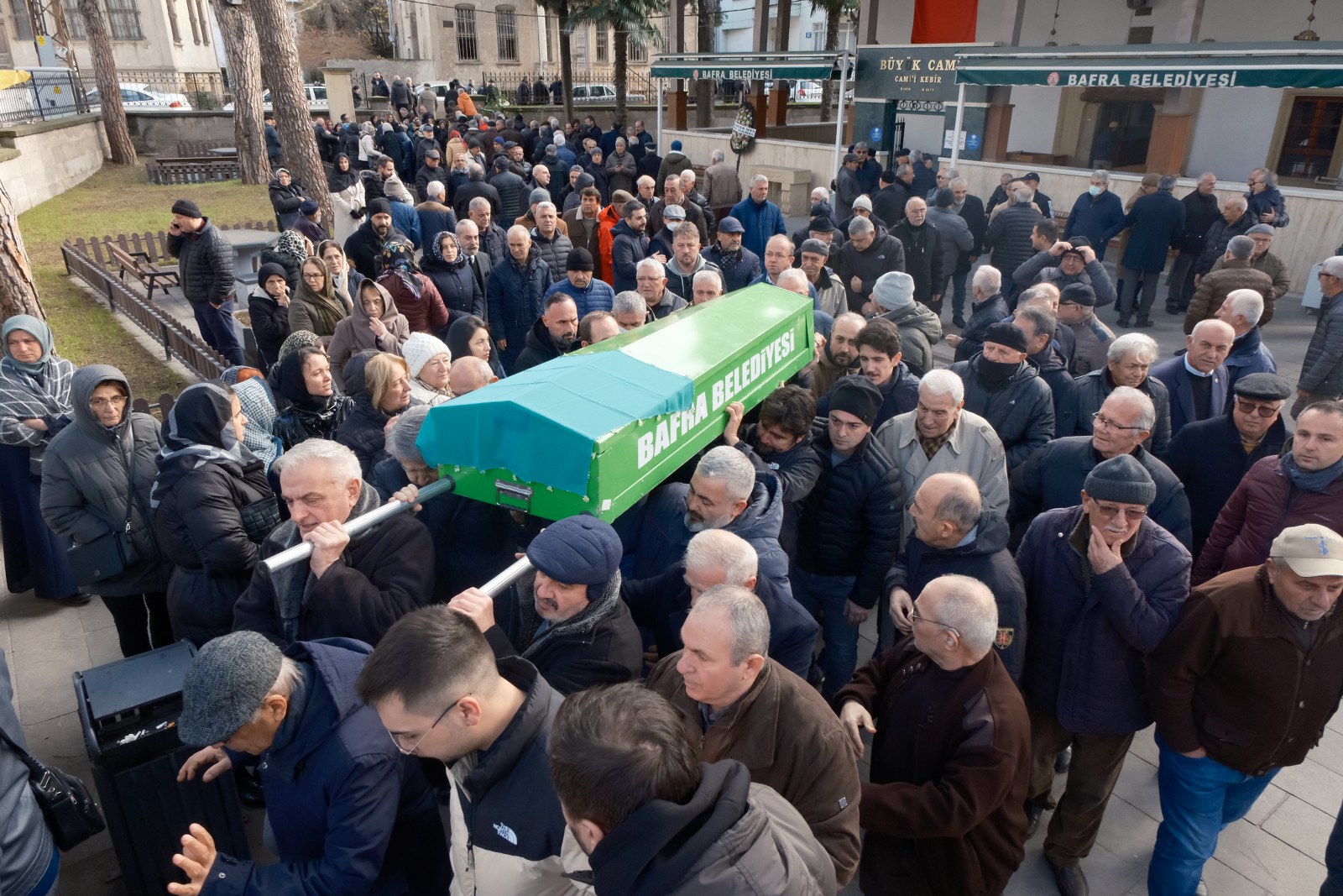 Birsen Sönmez Dualarla Son yolculuğuna uğurlandı