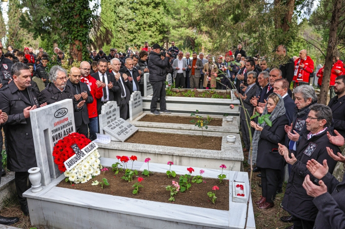 SAMSUNSPOR’UN 20 OCAK FUTBOL ŞEHİTLERİ UNUTULMADI