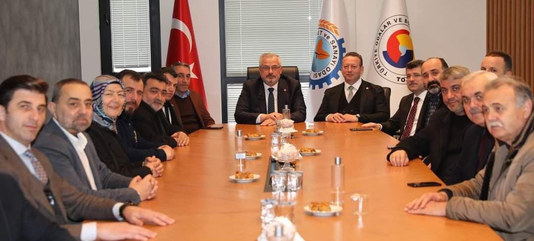 BELEDİYE BAŞKANI KILIÇ’TAN TİCARET VE SANAYİ ODASI BAŞKANI SERDAL SEFA KOCABAŞ’A VE YÖNETİMİNE ZİYARET