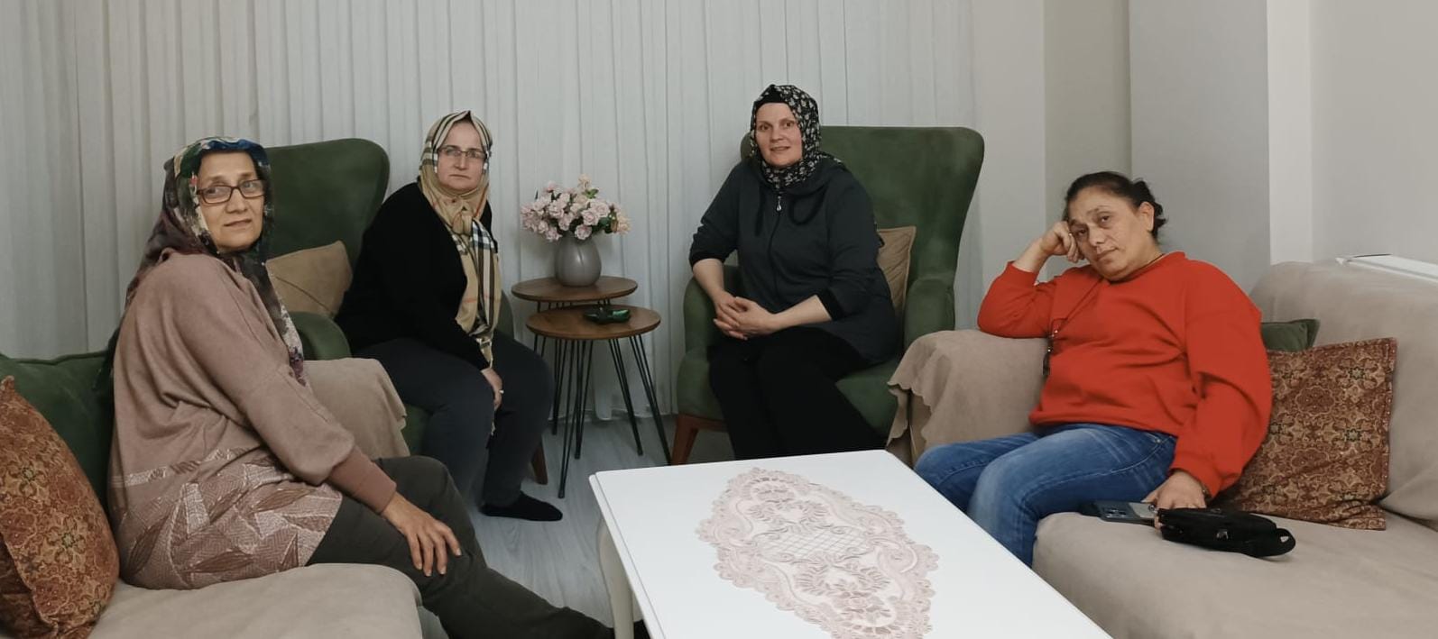 Fatih Mahallesinin Bayan Muhtar Adayı Selma Suluoğlu; Muhtarlık Ek İş değil, Tek İşim Olacaktır