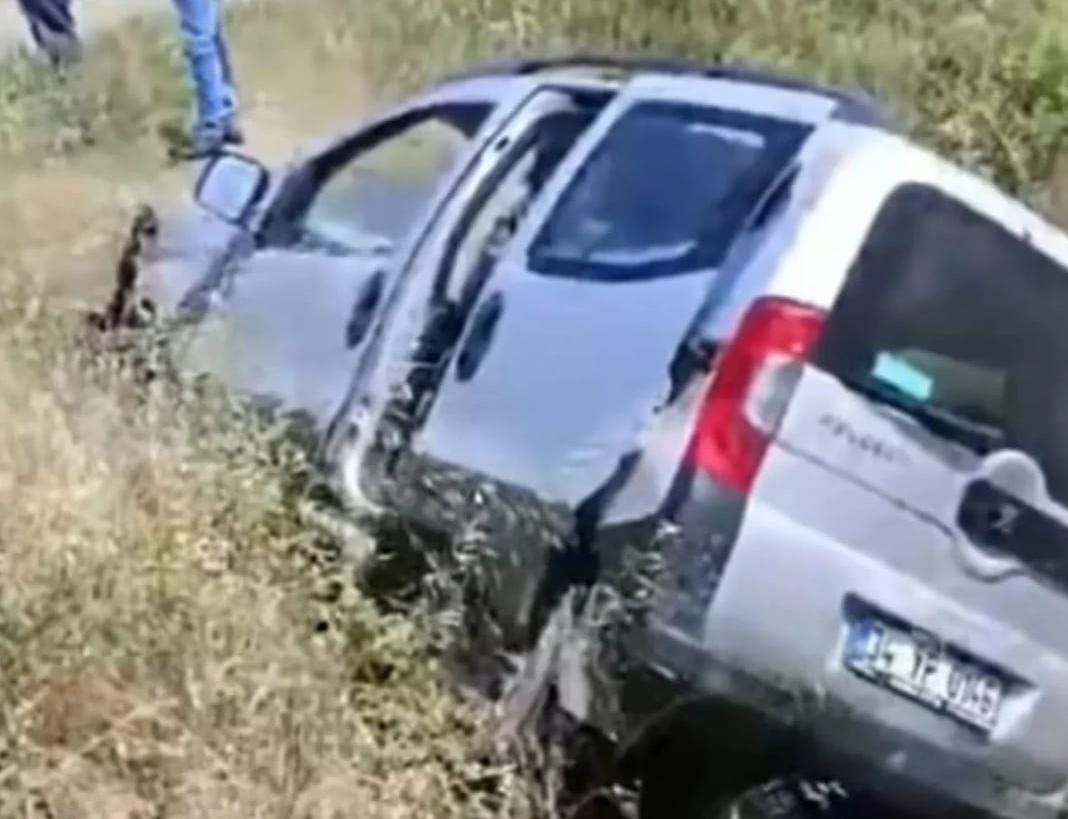 Alaçam’da kalp krizi geçiren sürücü su kanalına uçtu