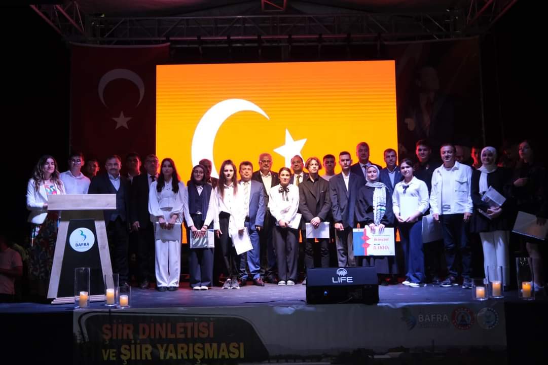 Bafra’da şiir dinletisi ve şiir yarışması