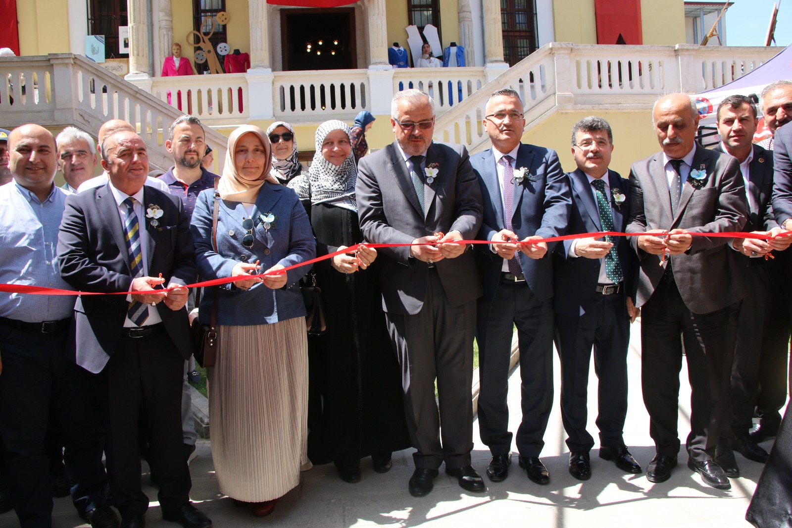 Bafra’da Halk Eğitim Merkezi Yıl Sonu Sergisi