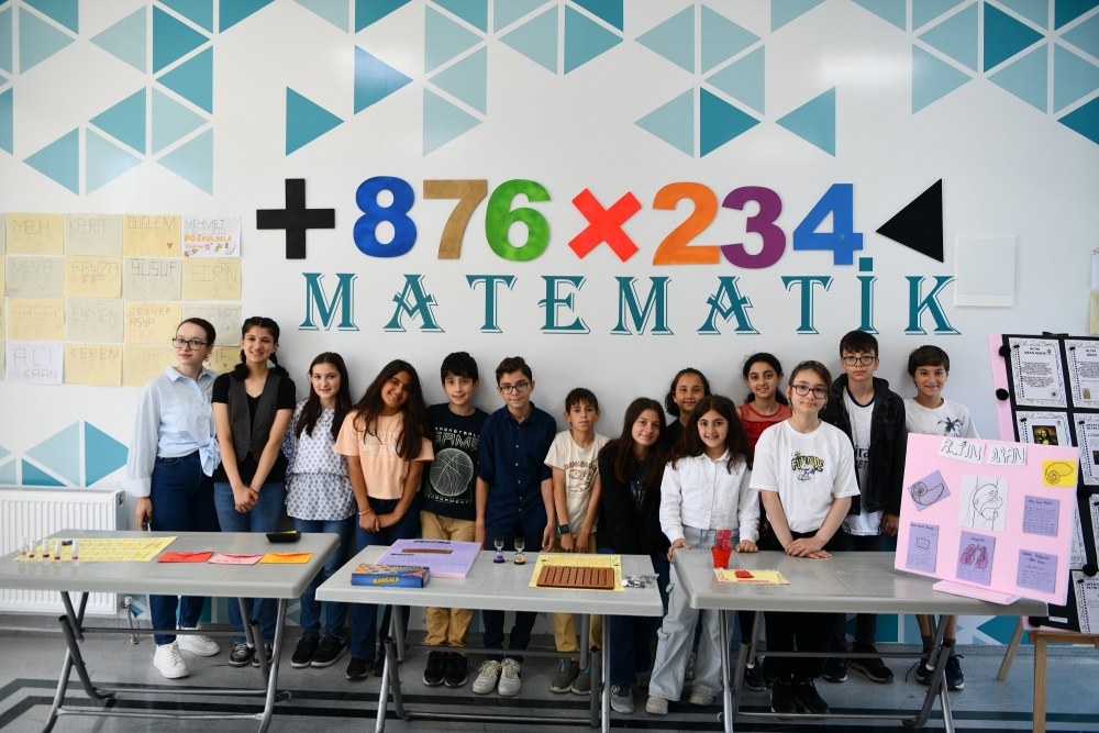 KEŞİF KAMPÜSÜ’NDE YIL SONU ŞENLİĞİ