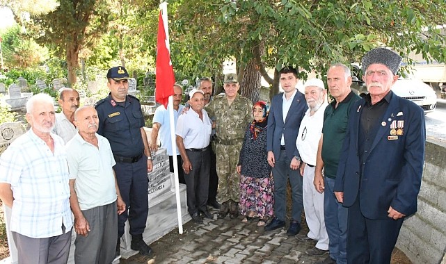 GAZİ KABİRLERİNE ZİYARET