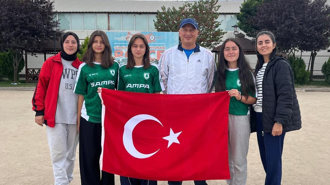 Alaçamspor Bocce takımı Uluslararası Turnuvada Ülkemizi temsil edecek.