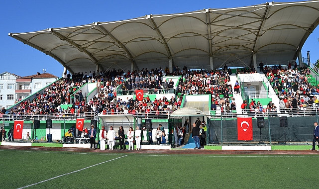 ALAÇAM’DA 29 EKİM CUMHURİYET BAYRAMI COŞKUYLA KUTLANDI