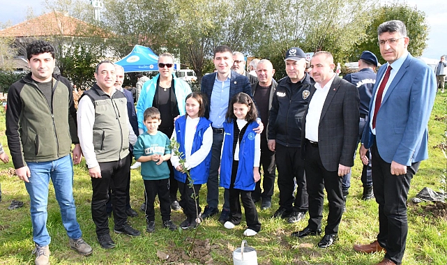 Alaçam’da Fidanlar Toprakla buluştu 