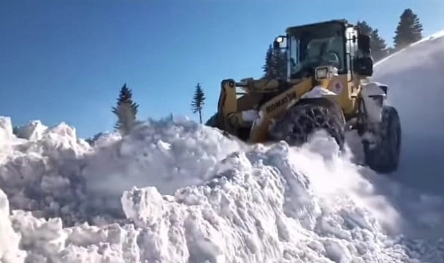 ALAÇAM’IN YÜKSEK KIRSAL YERLERİNDE KARLA MÜCADELE ÇALIŞMALARI