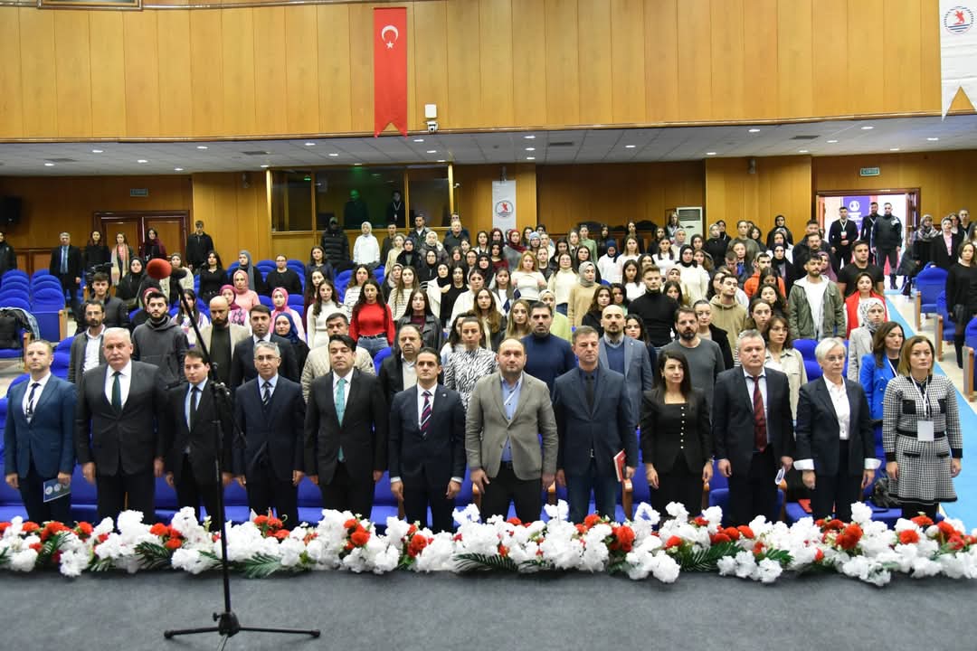 Çocuk İşçiliği Sempozyumu’nda Çocuk Hakları ve Sosyal Politikalar Ele Alındı