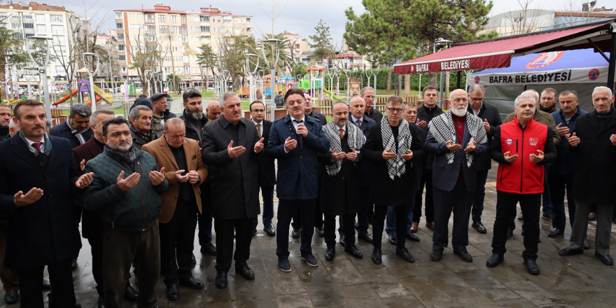 Bafra’da Filistin’e Destek İçin Hayır Çarşısı