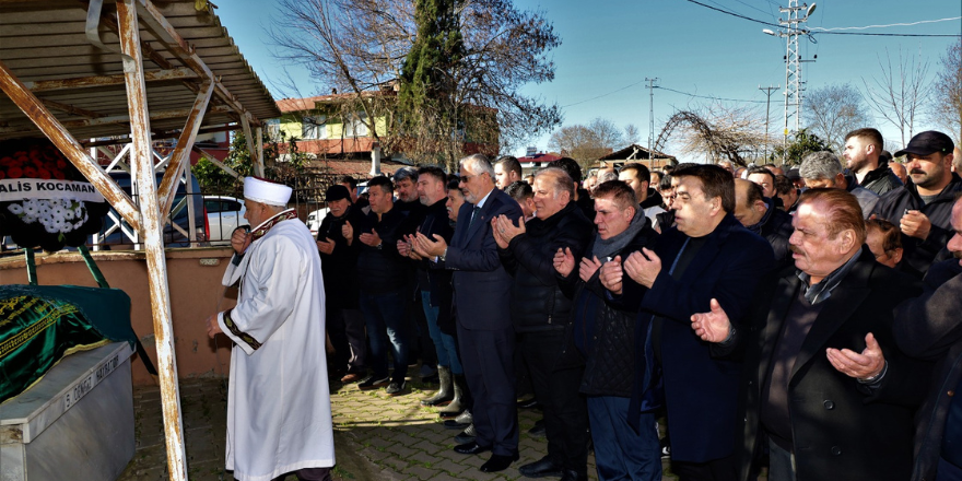 Asırlık Çınar Satu Hacıoğlu Dualarla Uğurlandı