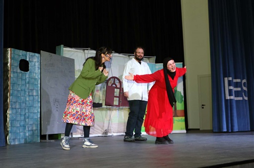 BAFRA’DA ÇOCUKLAR TİYATRO İLE İÇ İÇE