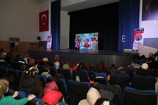 BAFRA’DA ÇOCUKLAR KÜLTÜR VE SANATLA BÜYÜYOR