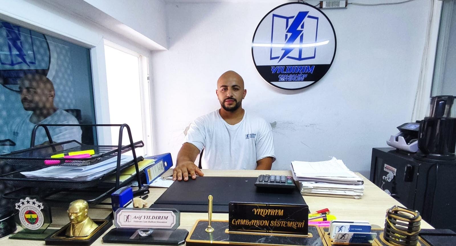  Arif Yıldırım ; Yıldırım Cam Balkon Sistemleri olarak Hizmet veriyoruz