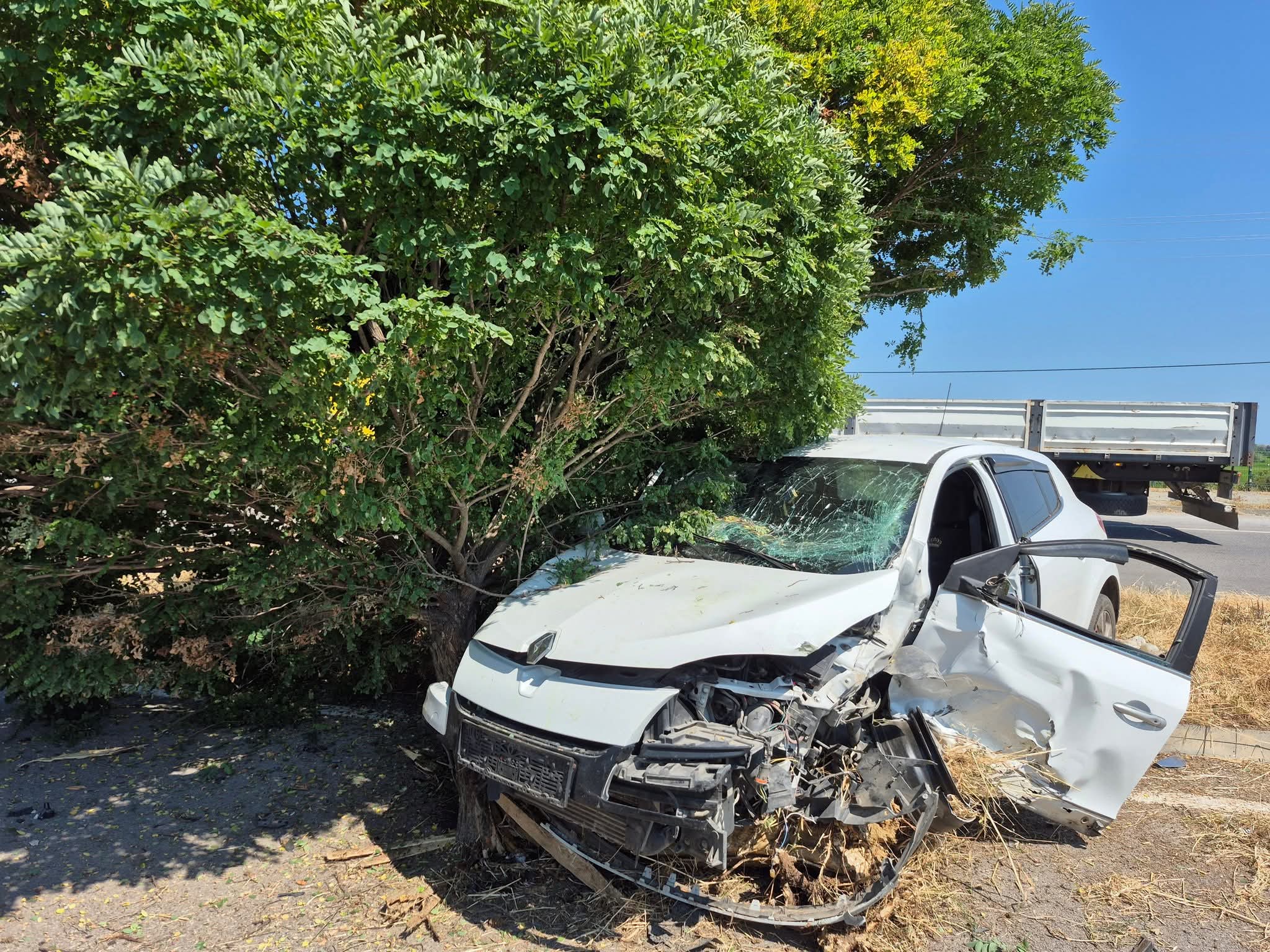 Alaçam’da Maddi Hasarlı Trafik Kazası