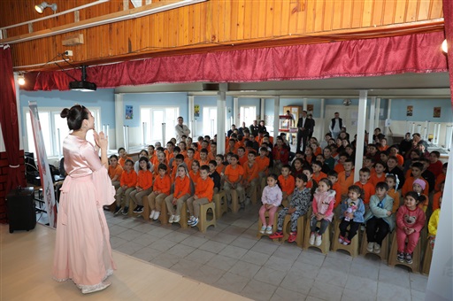 BAFRA’DA KÜLTÜR VE SANAT YOLA ÇIKTI.MİNİK KALPLERE ULAŞTI