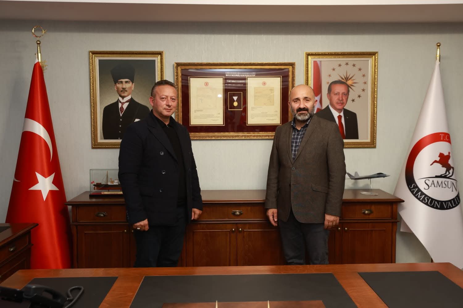 Bafra Ticaret ve Sanayi Odası olarak, Yönetim Kurulu Üyesi Niyazi Kesim ile birlikte İstiklal Madalyası’nın önünde yer almak bizler için onur vesilesi