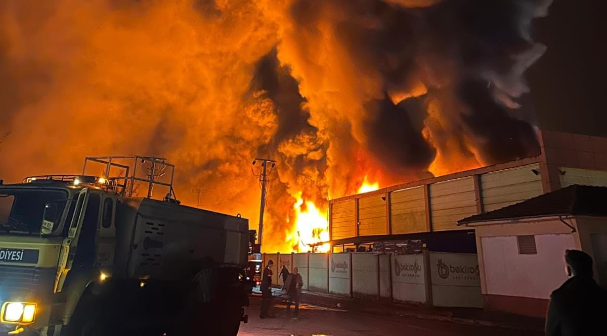 Bafra OSB’de Korkutan Yangın