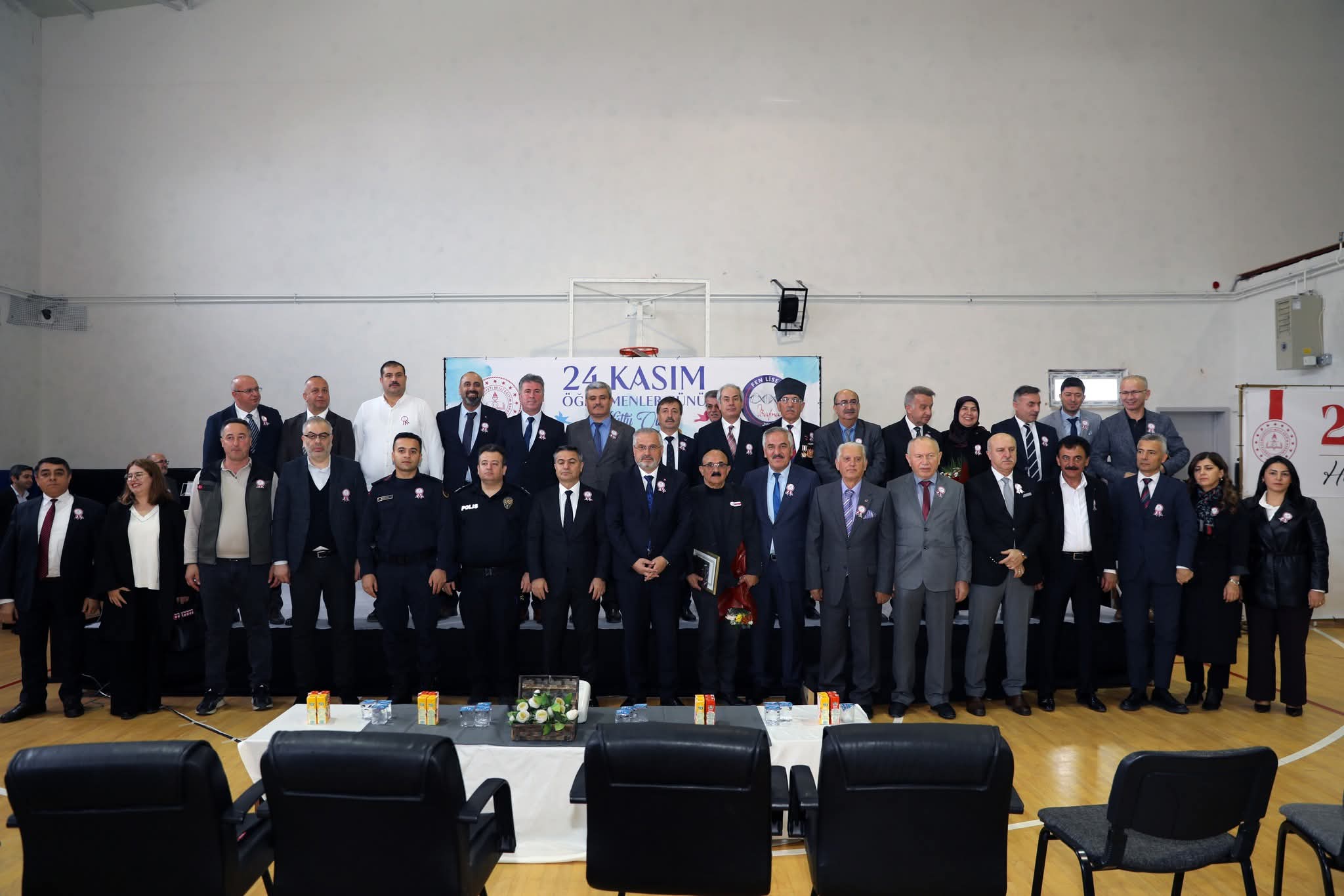 Bafra Fen Lisesinden Öğretmenler günü etkinliği