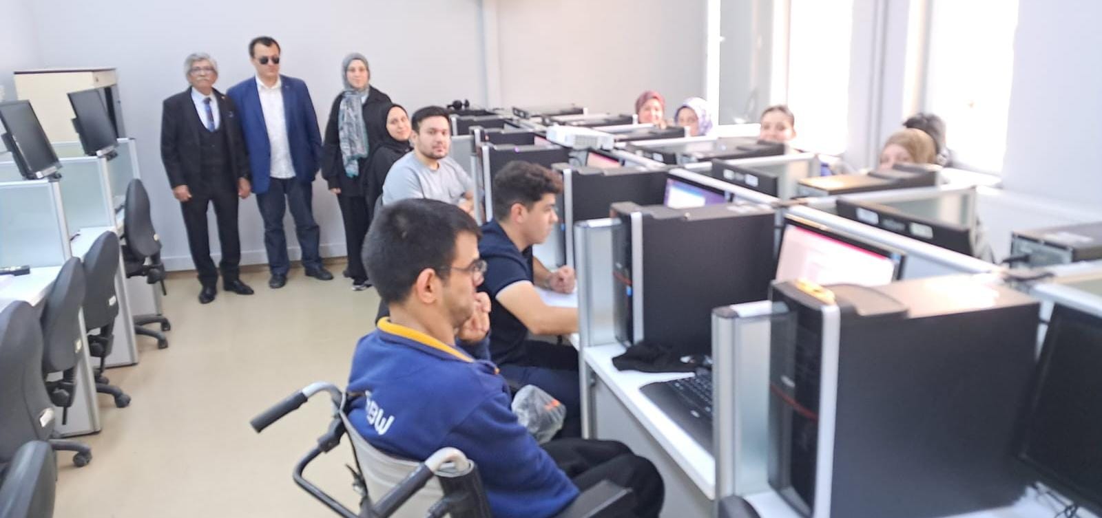 Bafra’da Engellilere Yönelik Bilgisayar İşletmenliği Kursu Başladı: Dijital Becerilerle Hayata Katılım Artacak