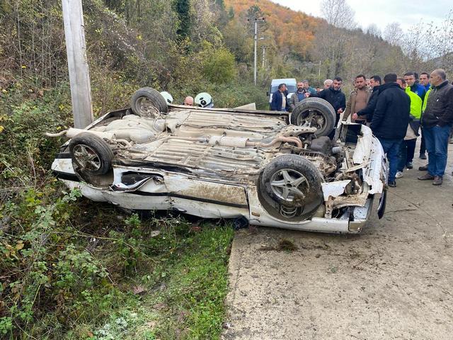Alaçam’da Trafik Kazası 1 Ölü 2’si ağır olmak üzere 4 yaralı