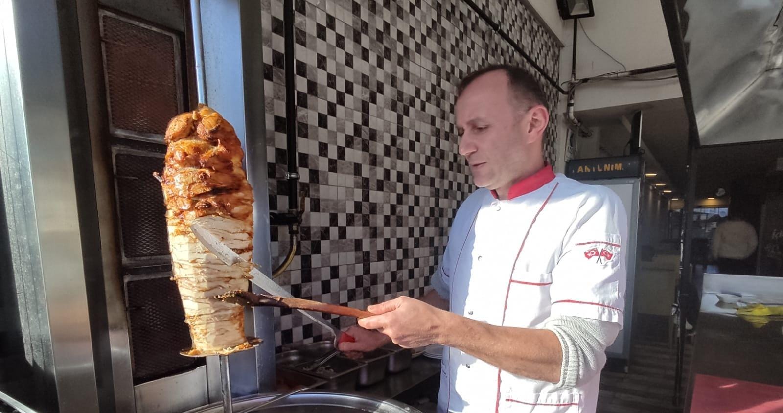 Başer Tavuk Döner 0535 398 12 58 Hizmette Sınır Yok Devam Ediyoruz !!!