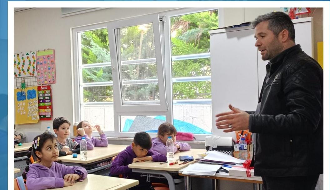 Bugün Gençlerin Koleji İlkokulu’nu ziyaret ederek