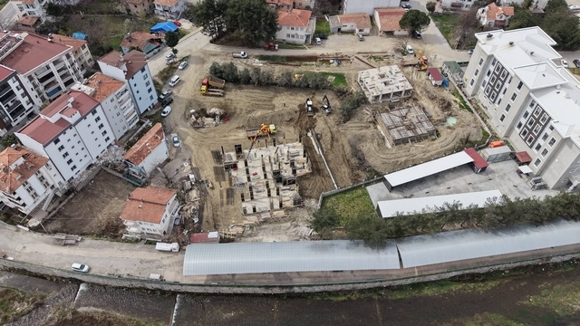 YAKAKENT SAĞLIK HİZMETLERİ MERKEZİ İNŞAATI YÜKSELMEYE DEVAM EDİYOR