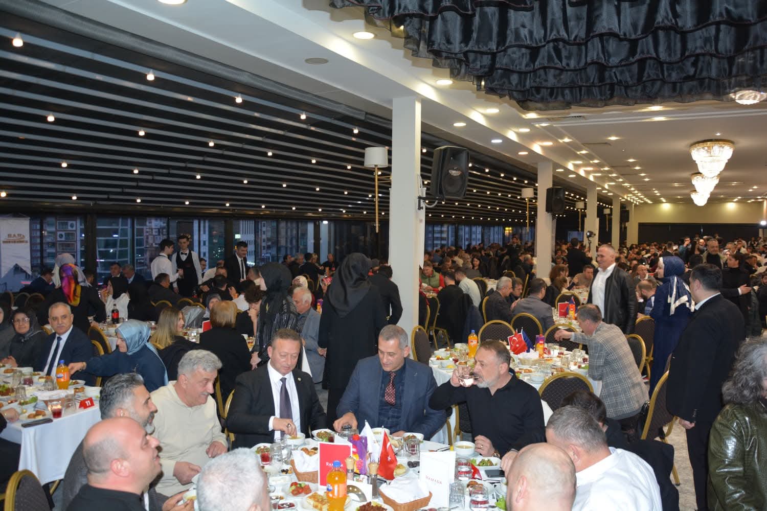 Başkan Kocabaş SAR’ın Gönül Sofrasında Yerini Aldı