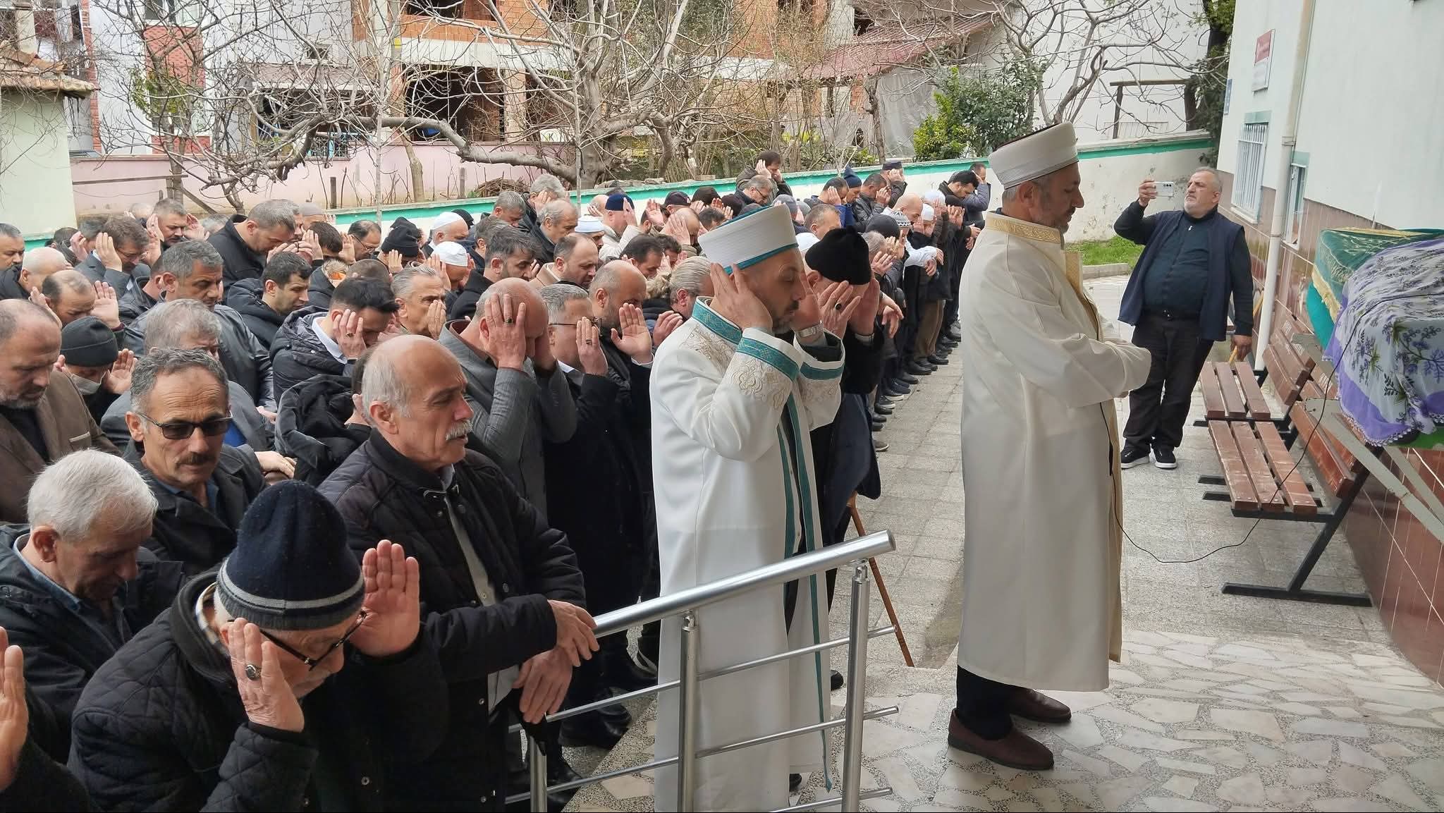 Azime Avcı Son Yolculuğuna Uğurlandı