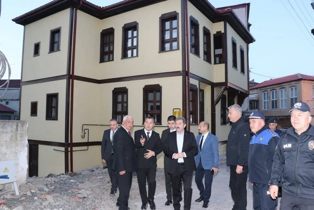 SAMSUN VALİSİ TAVLI ALAÇAM’DA 