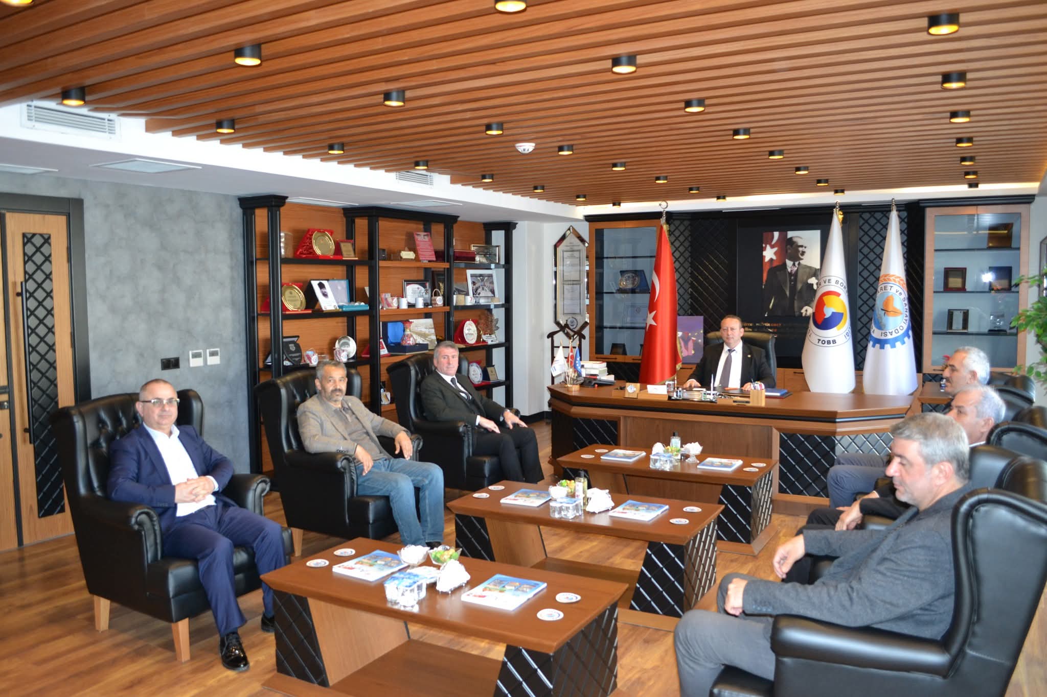 İlçe Milli Eğitim Müdürlüğü’nden Başkan Kocabaş’a Ziyaret