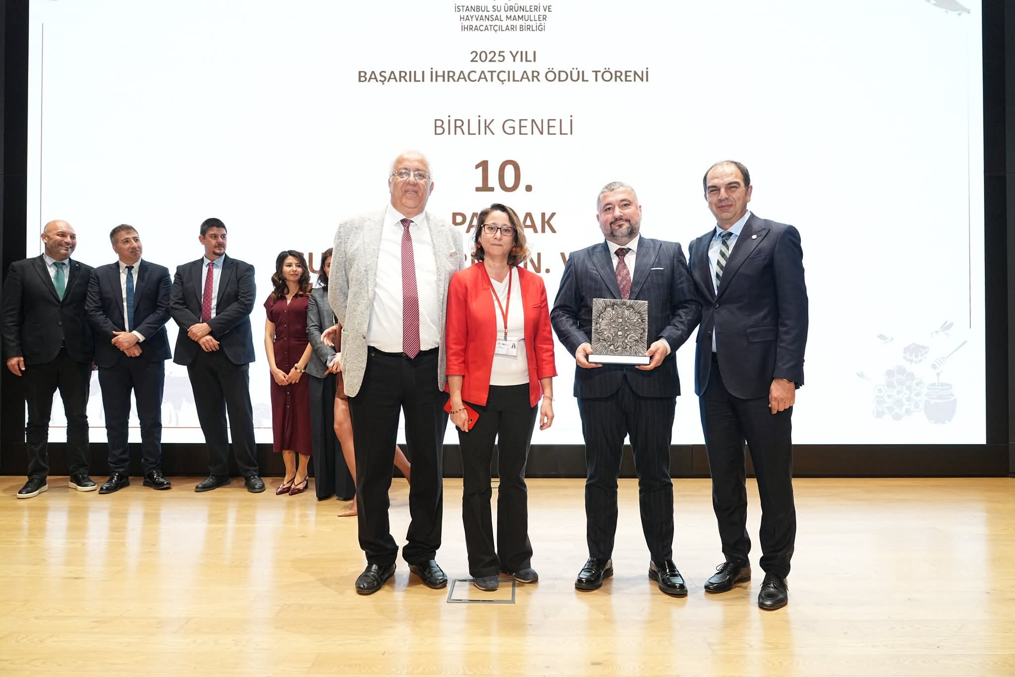 Başkan Kocabaş, Parlak Su Ürünleri A.Ş.’nin elde ettiği bu önemli başarı bizleri gururlandırdı