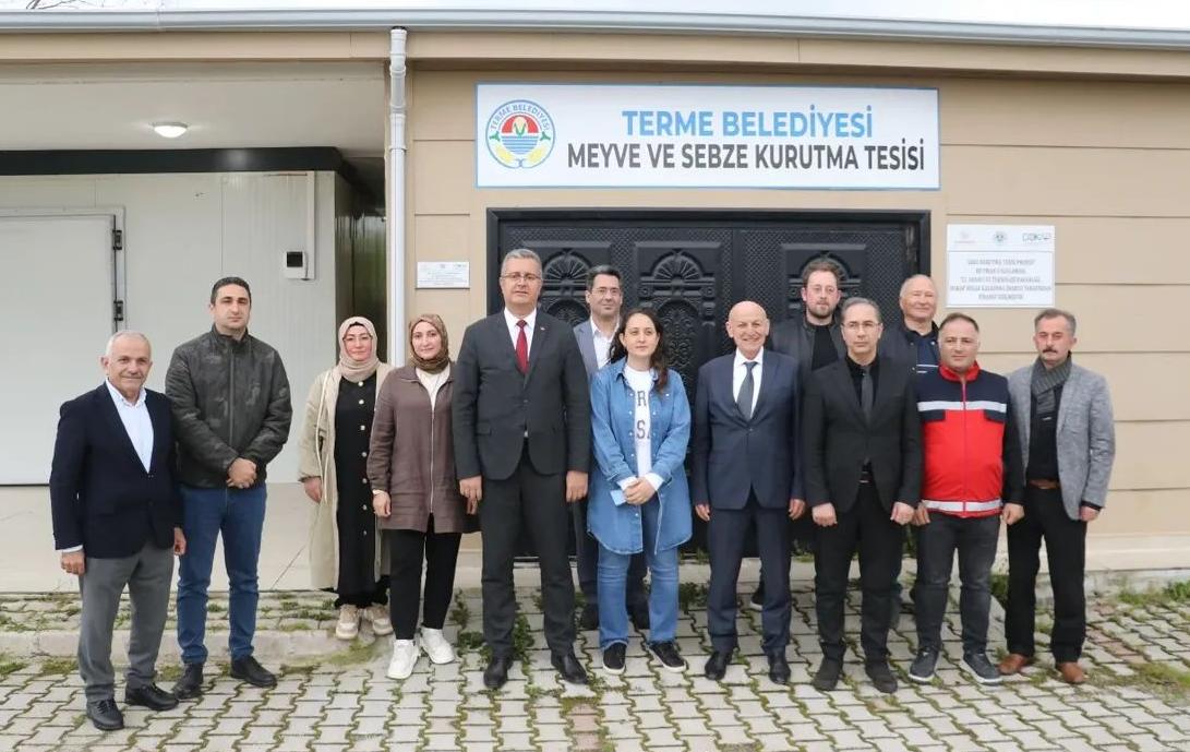 Kadın Girişimcilerden Katma Değerli Üretim ; İstiridye Mantarı ve Meyve Kurutma Tesisi Ziyareti