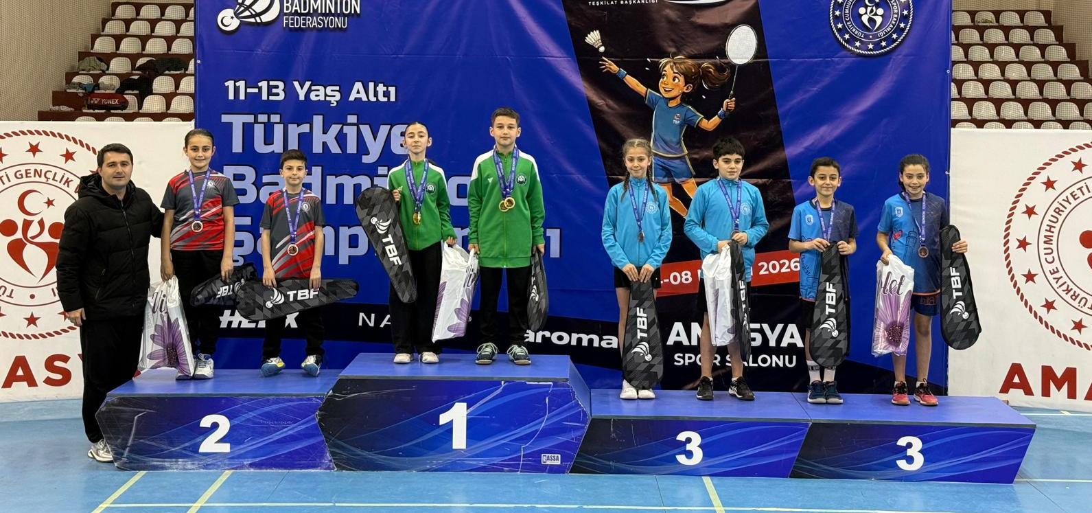 Bafralı Asya Demirci Türkiye 2.si Oldu