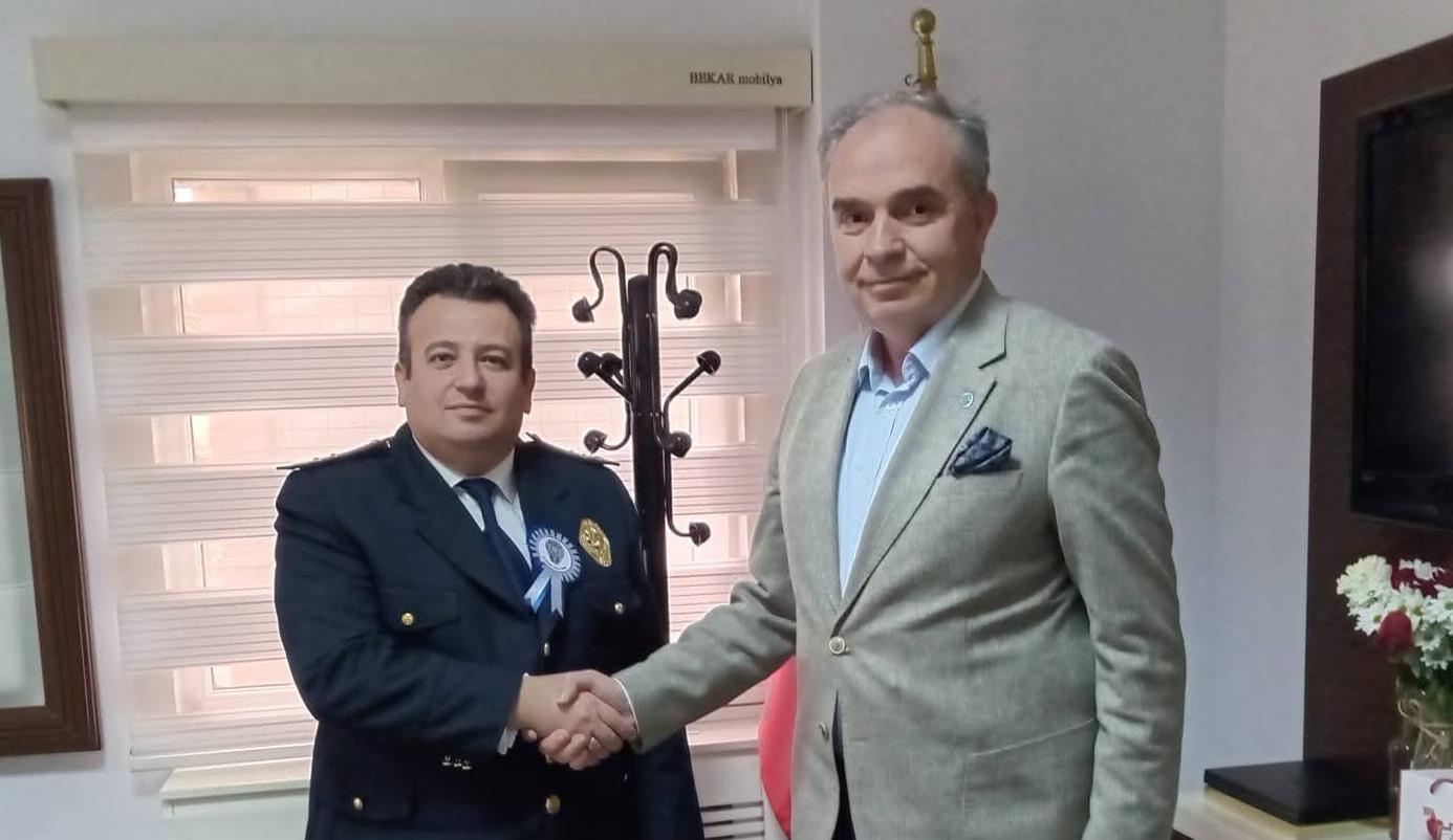 İYİ Parti Bafra İlçe Teşkilatından Polis Haftasında Polis Teşkilatının Kutlama Ziyaretleri