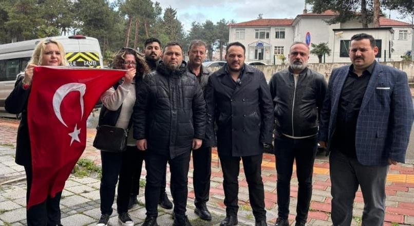 Anahtar Parti Bafra İlçe Teşkilatından Terör Sempatizanlarına Tepki Gösterdi